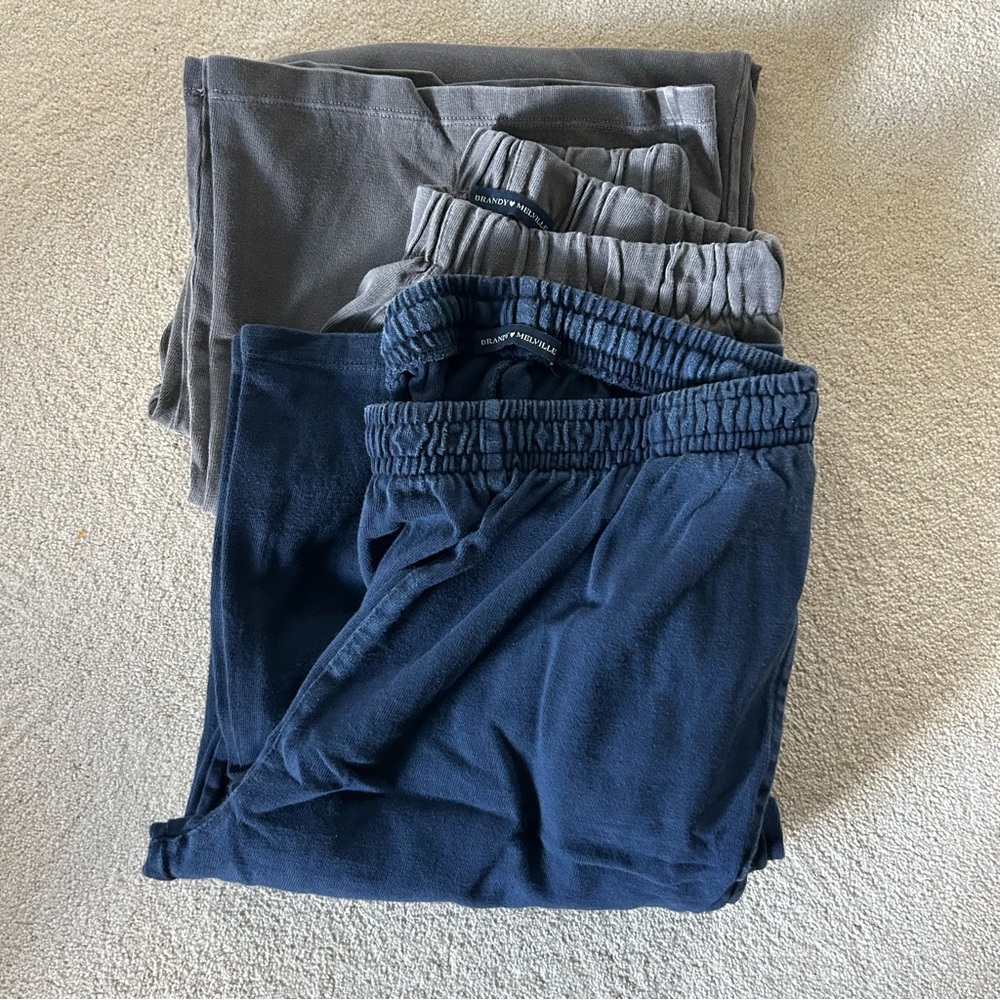 BUNDLE: BRANDY MELVILLE ANASTASIA PANTS